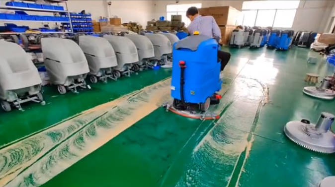 辽源2023年还在用人工的物业保洁不妨试试洗地机吧